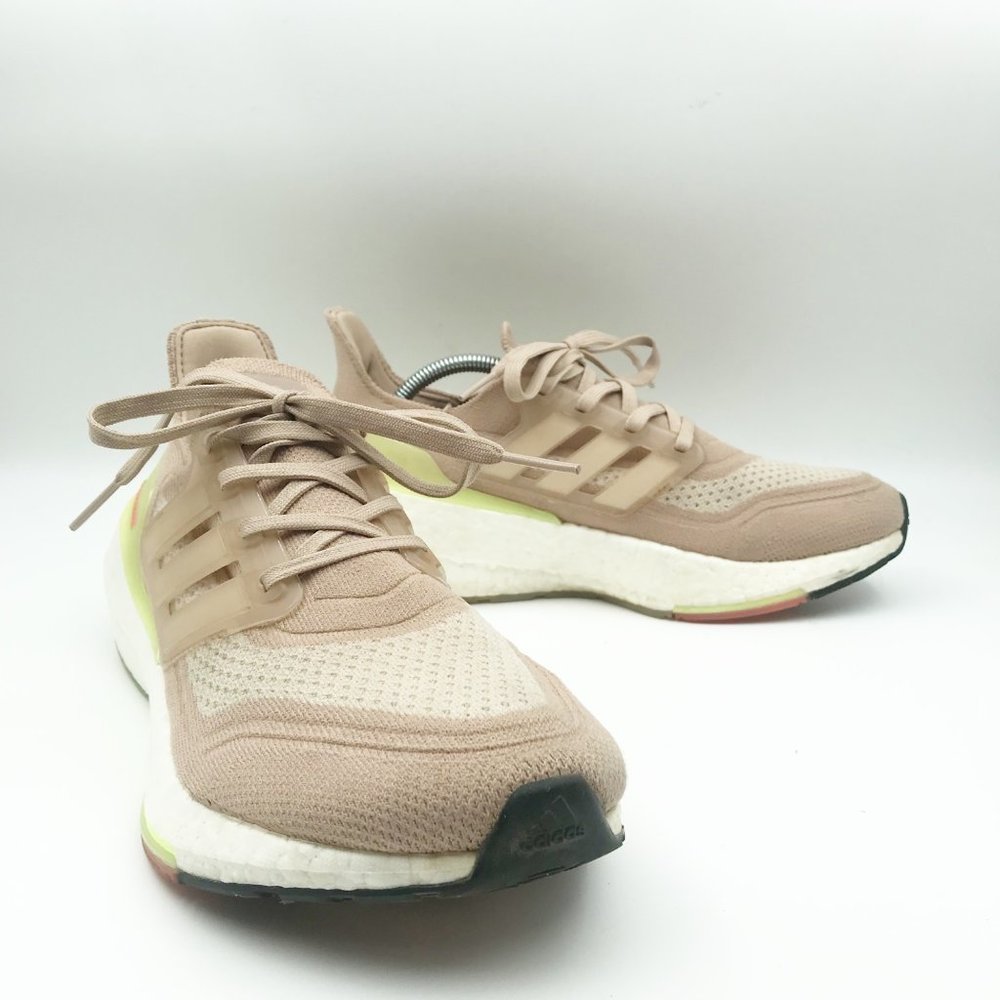 adidas Pink Athletic Shoes Sleek Knit Design